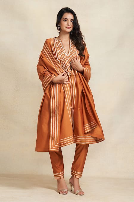 Gulabo By Abu Sandeep Orange 100% Pure Chanderi Silk Embroidery Gota Notched Gathered Kurta at Aza Fashions Gulabo By Abu Sandeep_Orange 100% Pure Chanderi Silk Embroidery Gota Notched Gathered Kurta _at_Aza_Fashions