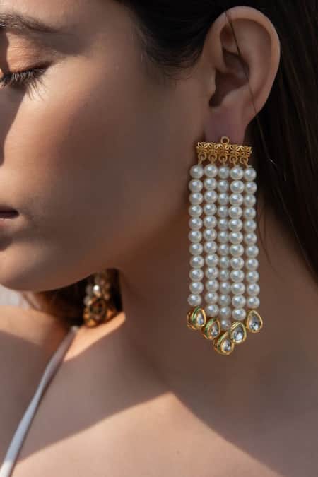 Do Taara White Kundan Misty Pearl Tassel Dangler Earrings 