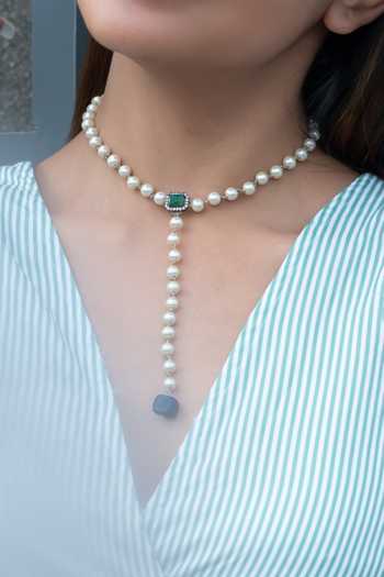 Do Taara Blue Natural Stone And Crystal Embellished Pearl Necklace Online at Aza Fashions Do Taara_Blue Natural Stone And Crystal Embellished Pearl Necklace _Online_at_Aza_Fashions