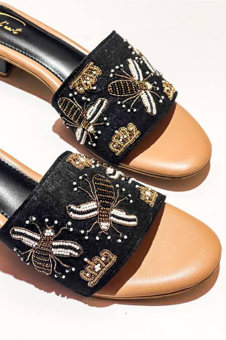 Buy Soleart Black Bead Bees And Crowns Embroidered Rounded Heels Online at Aza Fashions Buy_Soleart_Black Bead Bees And Crowns Embroidered Rounded Heels_Online_at_Aza_Fashions
