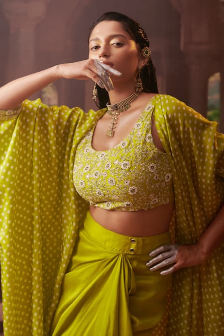 Buy_Pink City by Sarika_Green Silk Pearls, Beads Round Neck Bandhani Print Cape Draped Skirt Set 