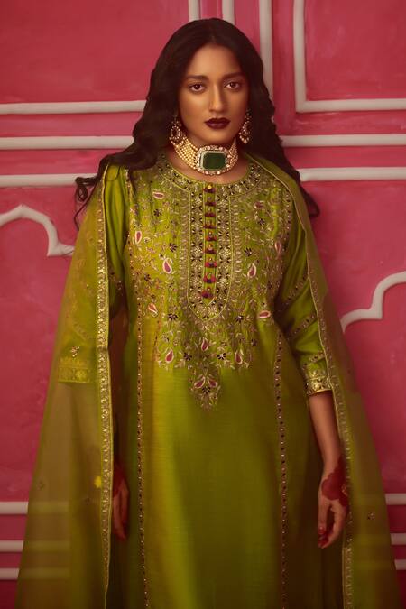 Pink City by Sarika_Green Organza, Silk, Chanderi Zardozi Paisley Embroidered Kurta Pant Set _Online_at_Aza_Fashions