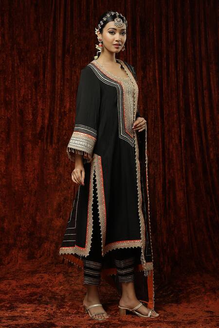Buy_Shikhar Sharma_Black Kurta And Pant Silk Chanderi Embroidered Pearl V Neck Badla Straight Set _Online_at_Aza_Fashions