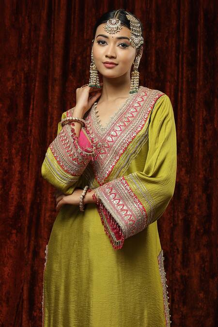 Buy Shikhar Sharma Green Kurta And Pant Silk Chanderi Embroidered Pearl V Neck Badla Set Online at Aza Fashions Buy_Shikhar Sharma_Green Kurta And Pant Silk Chanderi Embroidered Pearl V Neck Badla Set _Online_at_Aza_Fashions