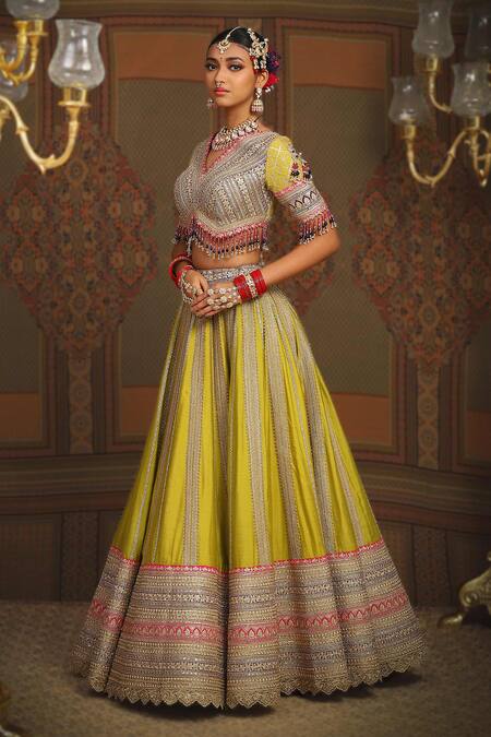 Buy_Shikhar Sharma_Green Silk Chanderi Embroidery Gota V Neck Ivy Vine Bridal Lehenga Set _Online_at_Aza_Fashions