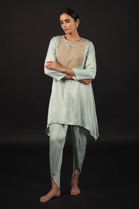 Avaasya Jaipur Zari Embroidered Kurta & Dhoti Pant Set 