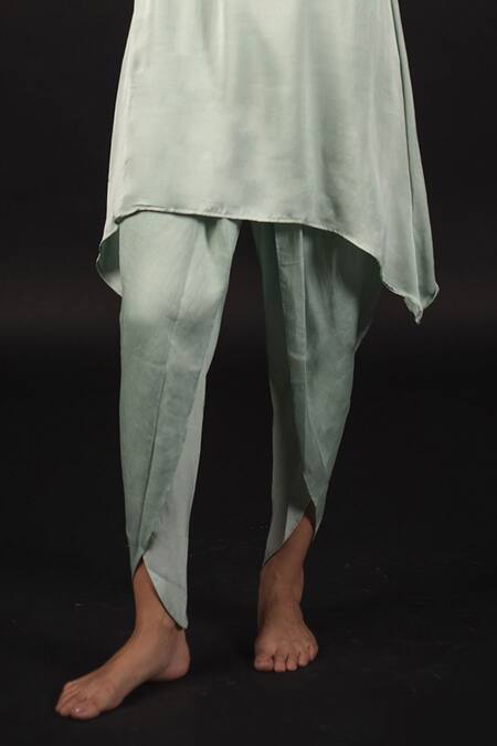 Avaasya Jaipur_Green Modal, Satin, Cotton Zari Round Neck Embroidered Kurta And Dhoti Pant Set _Online_at_Aza_Fashions