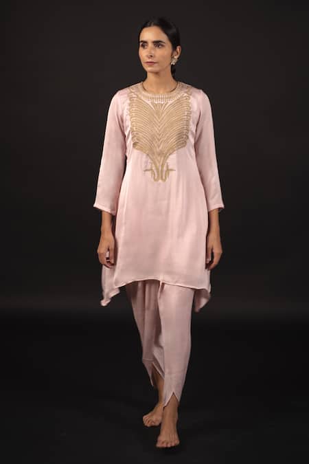 Avaasya Jaipur Zari Embroidered Kurta With Dhoti Pant Set 