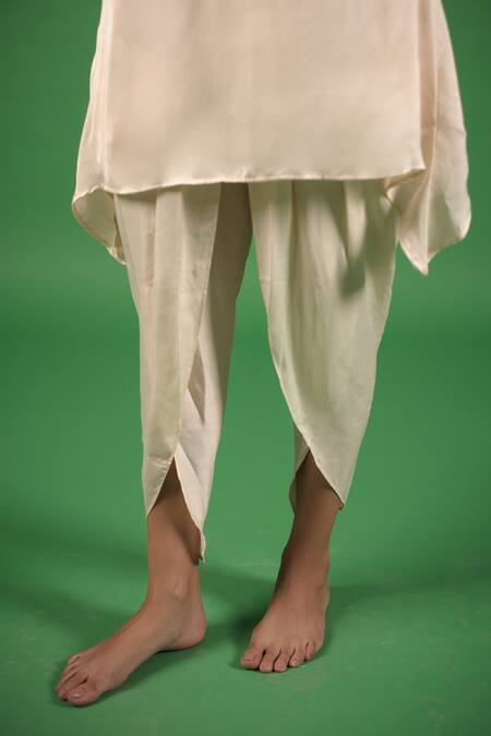 Buy_Avaasya Jaipur_Ivory Modal, Satin, Cotton Embroidery Round Neck Floral Kurta And Dhoti Pant Set 