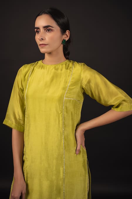 Shop_Avaasya Jaipur_Green Hemp, Silk Gota Patti Round Neck Work Kurta And Pant Set _Online_at_Aza_Fashions