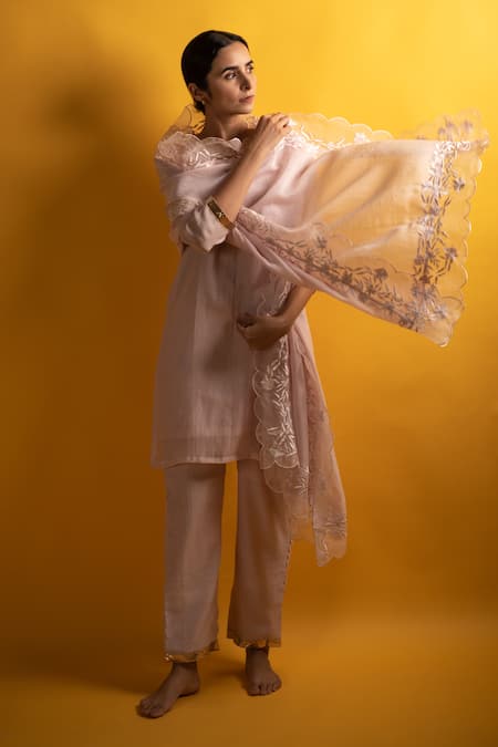 Buy_Avaasya Jaipur_Pink Chanderi, , Handloom Brooches, Straight Kurta Pant Set _Online_at_Aza_Fashions