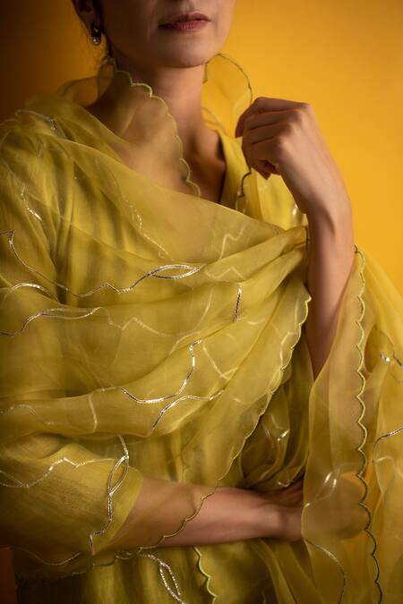 Shop_Avaasya Jaipur_Green Handloom , Silk Organza, Mughal Pattern Kurta Set _Online_at_Aza_Fashions