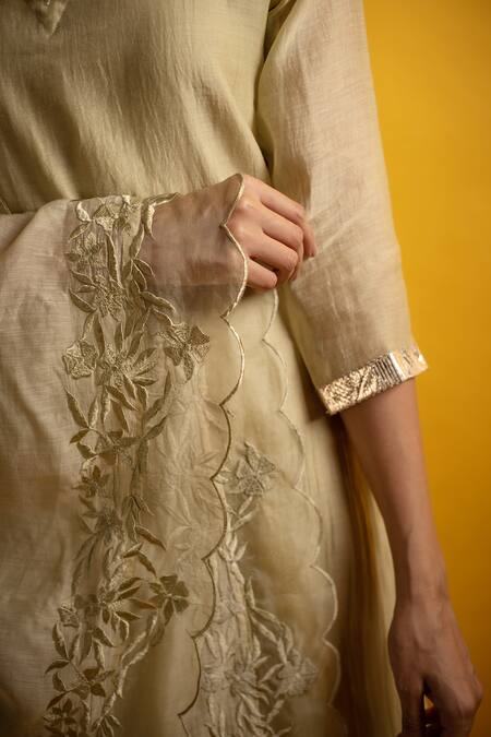 Avaasya Jaipur_Green Handloom Cotton, Chanderi, Linen Sharara Set With Floral Dupatta _at_Aza_Fashions