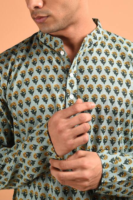 Kalp_Green Cotton Embroidery Individuality Celebration Floral Print Kurta Set_at_Aza_Fashions