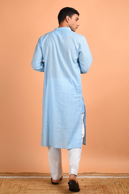 Kalp Badal Kantha Weaved Cotton Kurta Set 