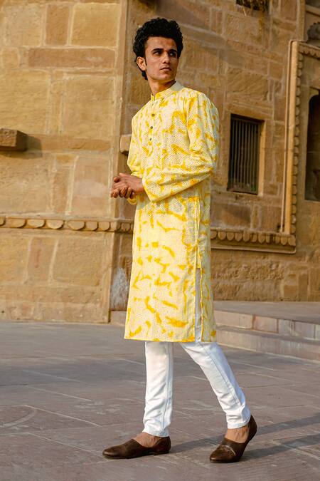 Buy_Kalp_Yellow Cotton Hakoba Haldi Marvel Kurta Set _Online_at_Aza_Fashions