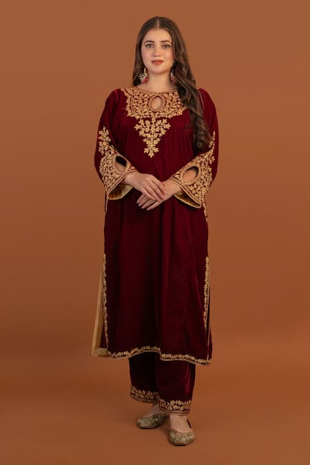 Buy Daljit Sudan Maroon Velvet, Georgette Embroidery Round Neck Cutwork Aari Phiran Kurta Set Online at Aza Fashions Buy_Daljit Sudan_Maroon Velvet, Georgette Embroidery Round Neck Cutwork Aari Phiran Kurta Set _Online_at_Aza_Fashions
