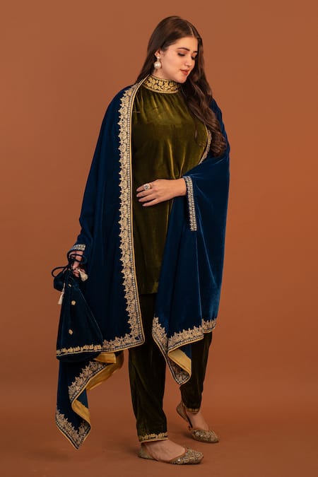 Daljit Sudan Embroidered Cape & Velvet Kurta Set
