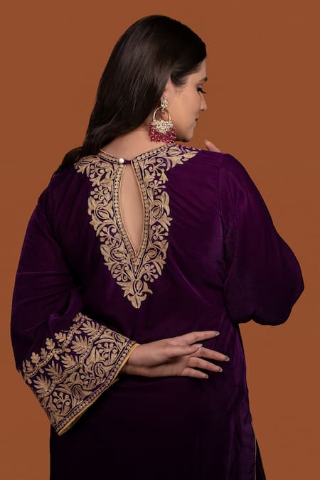 Buy Daljit Sudan Purple Velvet, Georgette Embroidery, Cut Work V-neck Aari Tilla Kurta Set Online at Aza Fashions Buy_Daljit Sudan_Purple Velvet, Georgette Embroidery, Cut Work V-neck Aari Tilla Kurta Set _Online_at_Aza_Fashions