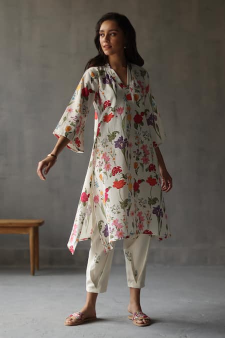 Roza Ivory Linen V-neck Primrose Floral Pattern Kurta And Box Pleated Pant Set Online at Aza Fashions Roza_Ivory Linen V-neck Primrose Floral Pattern Kurta And Box Pleated Pant Set _Online_at_Aza_Fashions