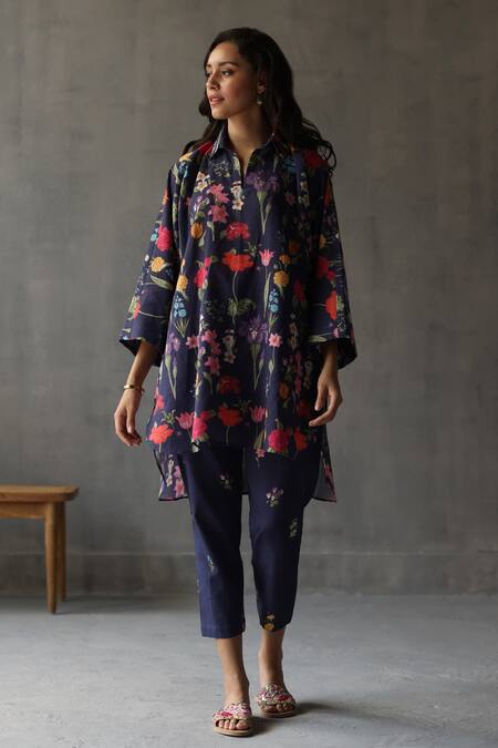 Roza Blue Linen Embroidery Primrose Floral Pattern Straight Pant Online at Aza Fashions Roza_Blue Linen Embroidery Primrose Floral Pattern Straight Pant_Online_at_Aza_Fashions