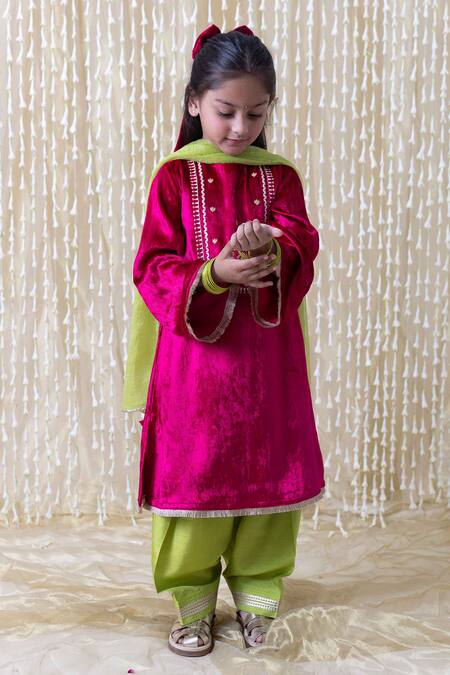 Tiber Taber_Pink Velvet, Silk, Chiffon Beads, Embroidery Thread Kurta Salwar Set_Online_at_Aza_Fashions