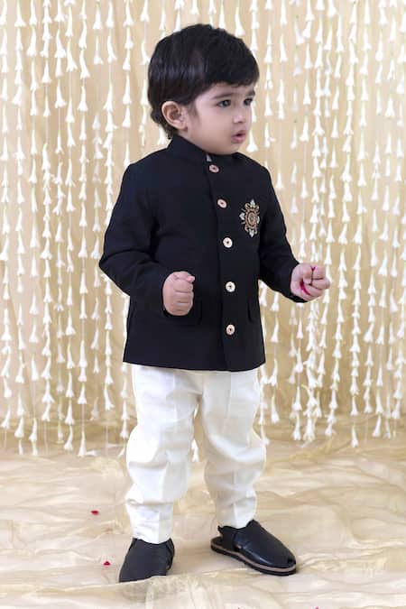 Buy_Tiber Taber_Black Silk, Cotton Embroidery Floral Zari Bandhgala_Online_at_Aza_Fashions