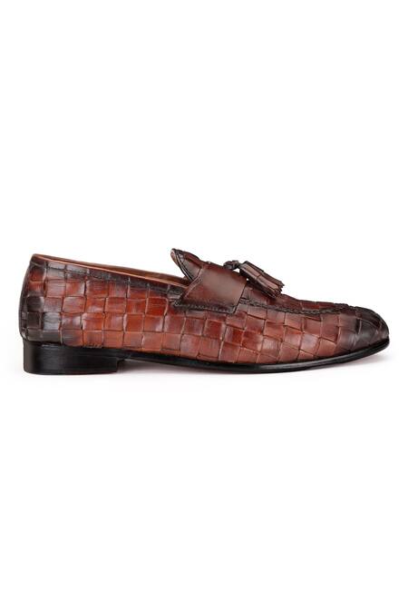 Shutiq Brown Woven Mulher Leather Interwoven Shoes Online at Aza Fashions Shutiq_Brown Woven Mulher Leather Interwoven Shoes _Online_at_Aza_Fashions