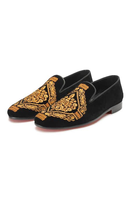 Shutiq_Black Embroidered Safiya Velvet Shoes _Online_at_Aza_Fashions