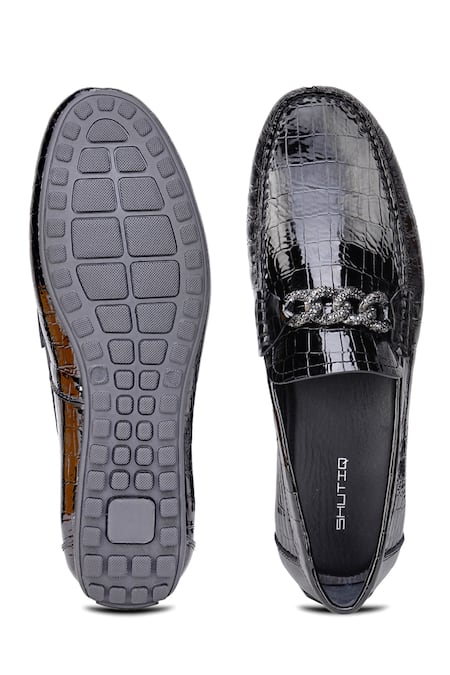 Shop Shutiq Black Embellished Sanbato Textured Shoes at Aza Fashions Shop_Shutiq_Black Embellished Sanbato Textured Shoes _at_Aza_Fashions