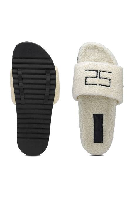 SHUTIQ White Textured Wookie Fur Slides For Men