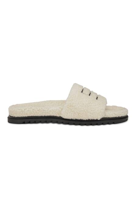 Furry slides best sale for men