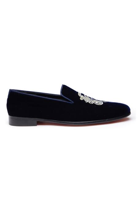 Buy_Shutiq_Blue Embroidered Velvet Slip-on Shoes _Online_at_Aza_Fashions