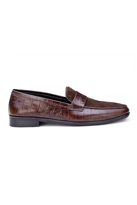Buy Shutiq Brown Textured Zika Leather Shoes Online at Aza Fashions Buy_Shutiq_Brown Textured Zika Leather Shoes _Online_at_Aza_Fashions