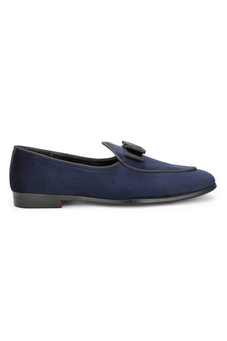 Buy_Shutiq_Blue Batwing Velvet Shoes _Online_at_Aza_Fashions