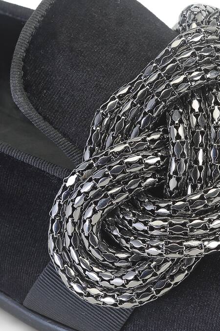 Buy Shutiq Black Catena Cummerbund Embellished Shoes Online at Aza Fashions Buy_Shutiq_Black Catena Cummerbund Embellished Shoes _Online_at_Aza_Fashions