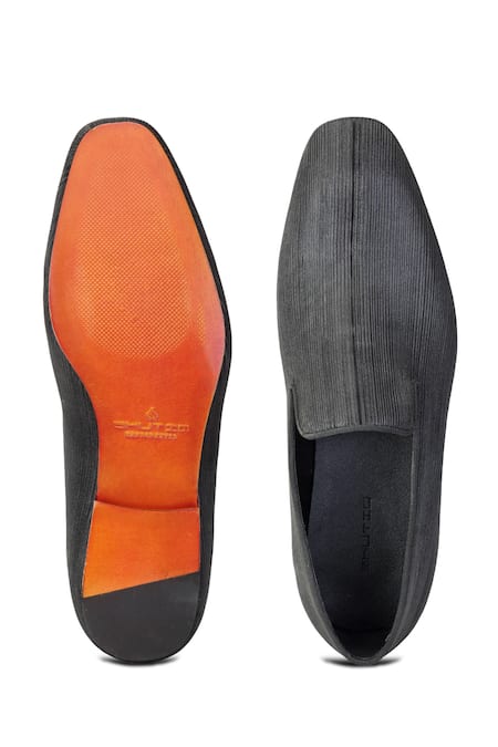 Shop_Shutiq_Black Eric Stripe Pattern Shoes _at_Aza_Fashions