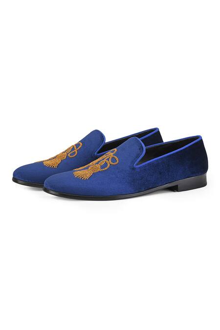 Shutiq Blue Hand Embroidered Amadai Coal Tasseled Velvet Shoes Online at Aza Fashions Shutiq_Blue Hand Embroidered Amadai Coal Tasseled Velvet Shoes _Online_at_Aza_Fashions