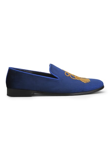 Buy Shutiq Blue Hand Embroidered Amadai Coal Tasseled Velvet Shoes Online at Aza Fashions Buy_Shutiq_Blue Hand Embroidered Amadai Coal Tasseled Velvet Shoes _Online_at_Aza_Fashions