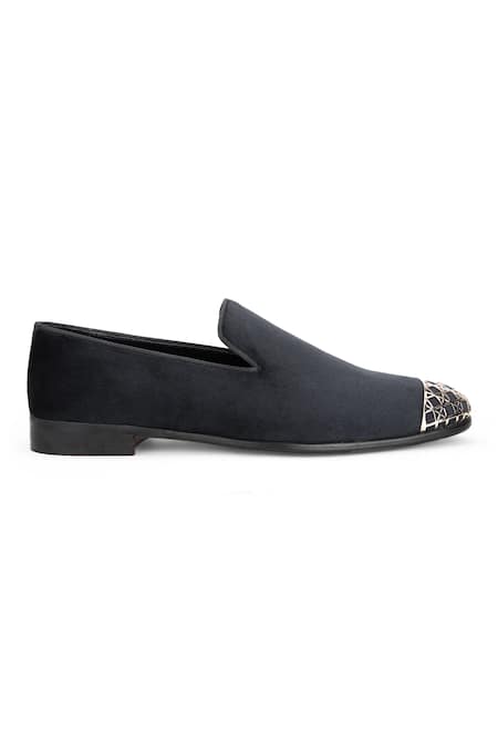Buy_Shutiq_Black Embellished Argyle Coal Metal Toe Cap Shoes _Online_at_Aza_Fashions