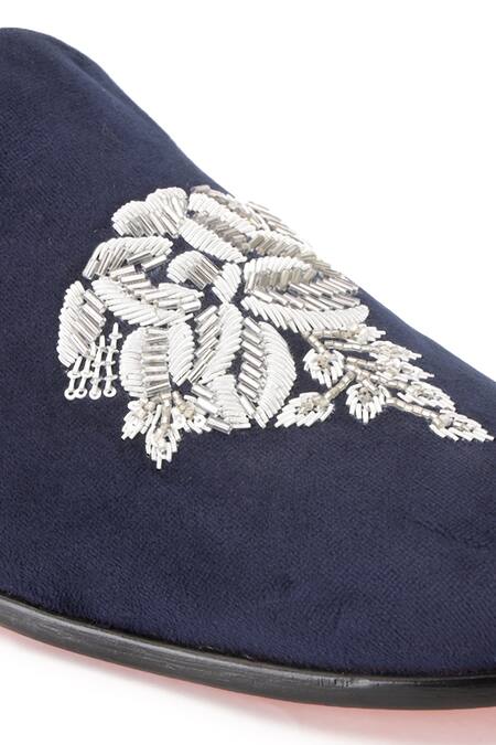 Buy Shutiq Blue Nalki Fera Fleur Embellished Velvet Shoes Online at Aza Fashions Buy_Shutiq_Blue Nalki Fera Fleur Embellished Velvet Shoes _Online_at_Aza_Fashions