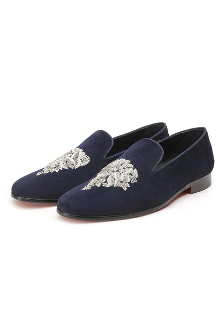 Shop Shutiq Blue Nalki Fera Fleur Embellished Velvet Shoes Online at Aza Fashions Shop_Shutiq_Blue Nalki Fera Fleur Embellished Velvet Shoes _Online_at_Aza_Fashions