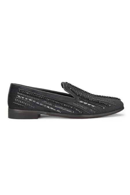 Shutiq_Black Beads Gulzer Embellished Velvet Shoes _Online_at_Aza_Fashions