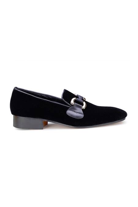 Buy Shutiq Black Hyder Metal Buckle Velvet Shoes Online at Aza Fashions Buy_Shutiq_Black Hyder Metal Buckle Velvet Shoes _Online_at_Aza_Fashions