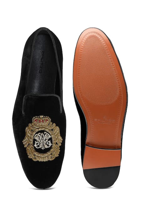 Shutiq Javar Regal Crown Embroidered Slip On Velvet Shoes 