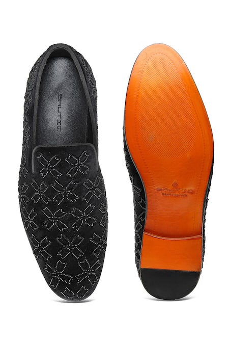 Shop Shutiq Black Beads Kaazi Fleur Embellished Velvet Shoes at Aza Fashions Shop_Shutiq_Black Beads Kaazi Fleur Embellished Velvet Shoes _at_Aza_Fashions