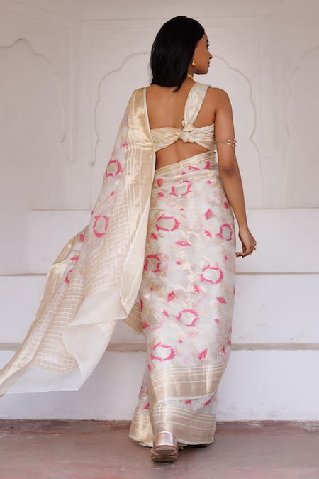 Shop Geroo Jaipur Off White Kota Resham Floral Jaal Pattern Saree With Unstitched Blouse Piece at Aza Fashions Shop_Geroo Jaipur_Off White Kota Resham Floral Jaal Pattern Saree With Unstitched Blouse Piece _at_Aza_Fashions