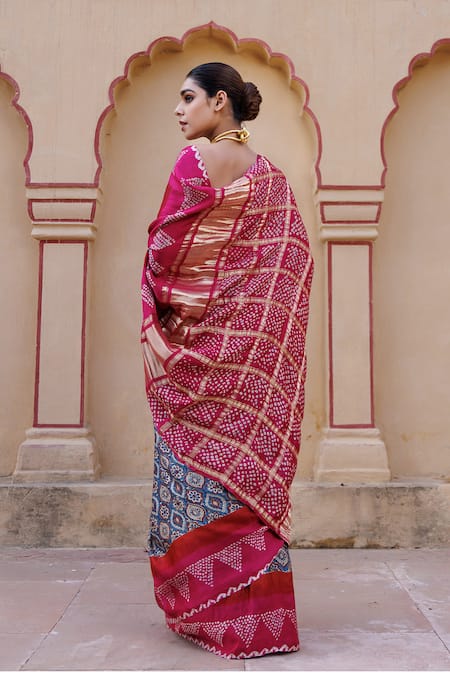 Geroo Jaipur Ajrakh Print Saree With Unstitched Blouse Piece 