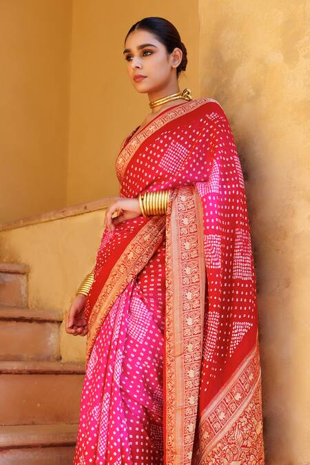 Geroo Jaipur_Red Gabardine Zari Kanjivaram Bandhani Saree With Unstitched Blouse Piece _Online_at_Aza_Fashions