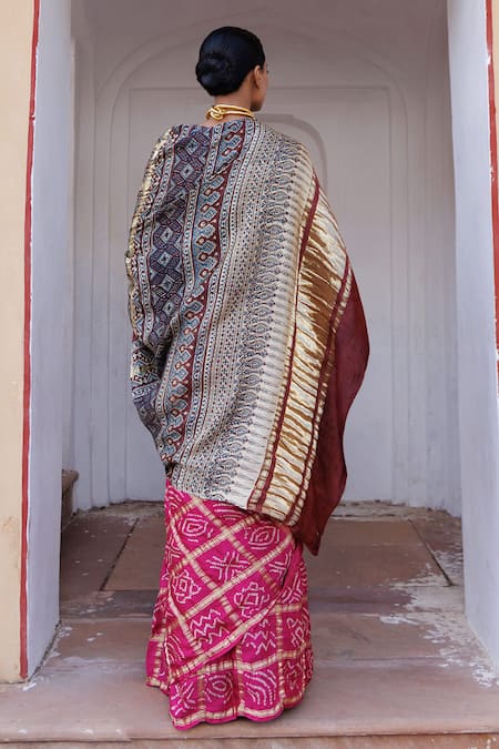 Geroo Jaipur Gharchola Zari Pallu Saree With Unstitched Blouse Piece 